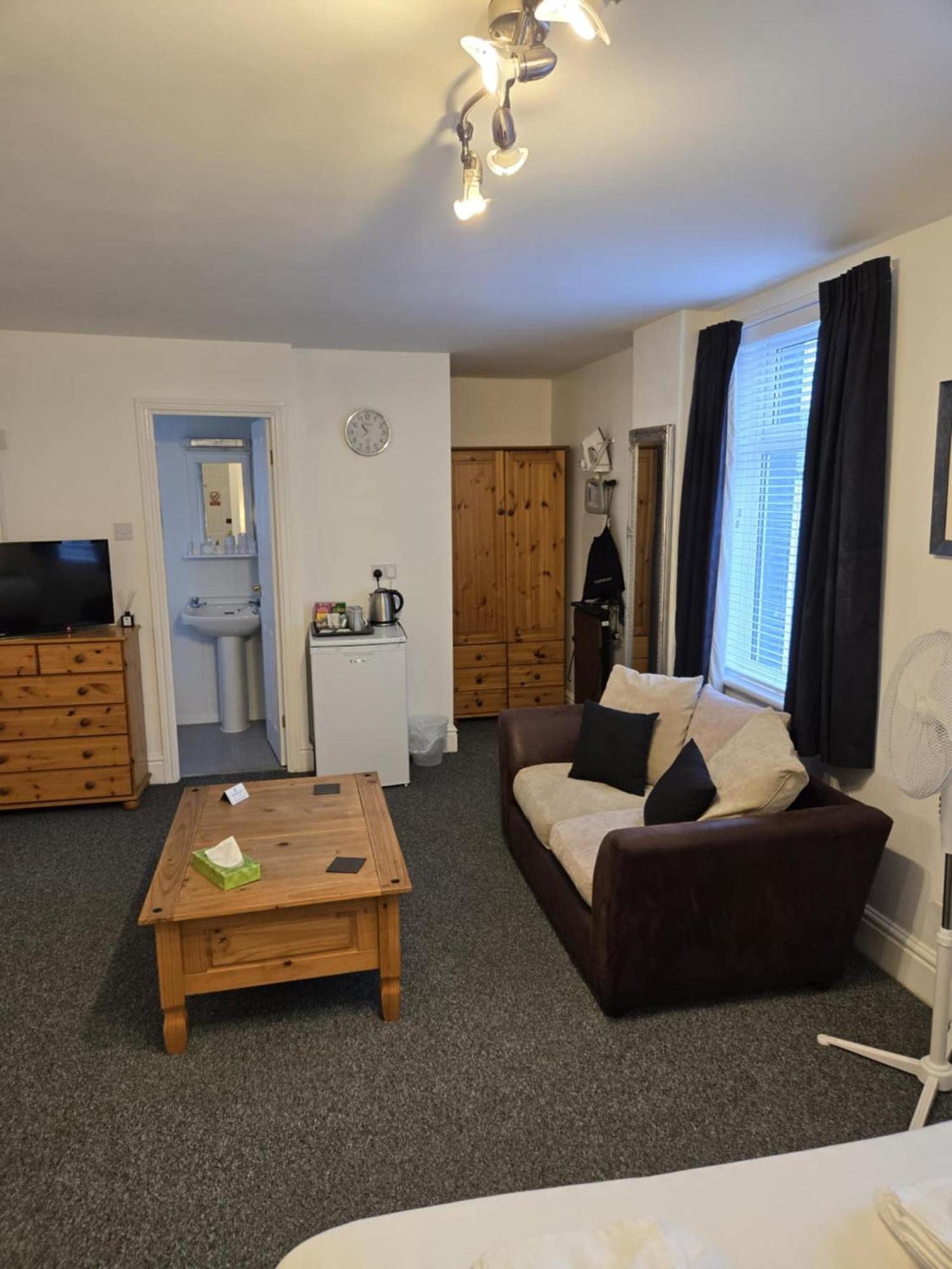 Q - Accommodation Blackpool Eksteriør bilde