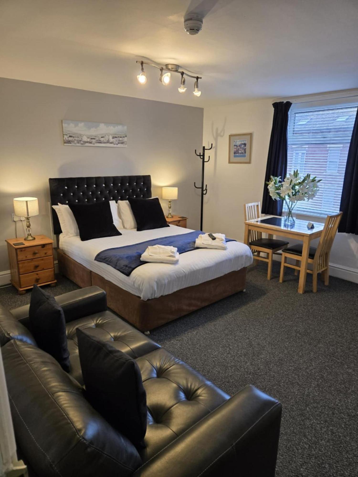 Q - Accommodation Blackpool Eksteriør bilde