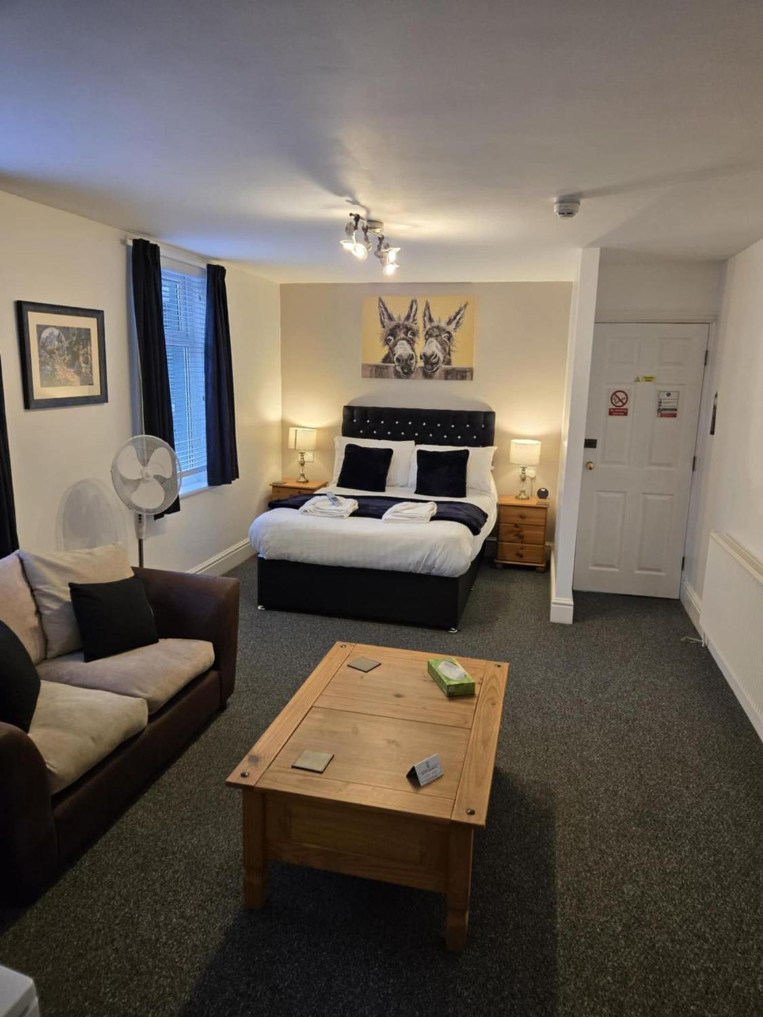 Q - Accommodation Blackpool Eksteriør bilde